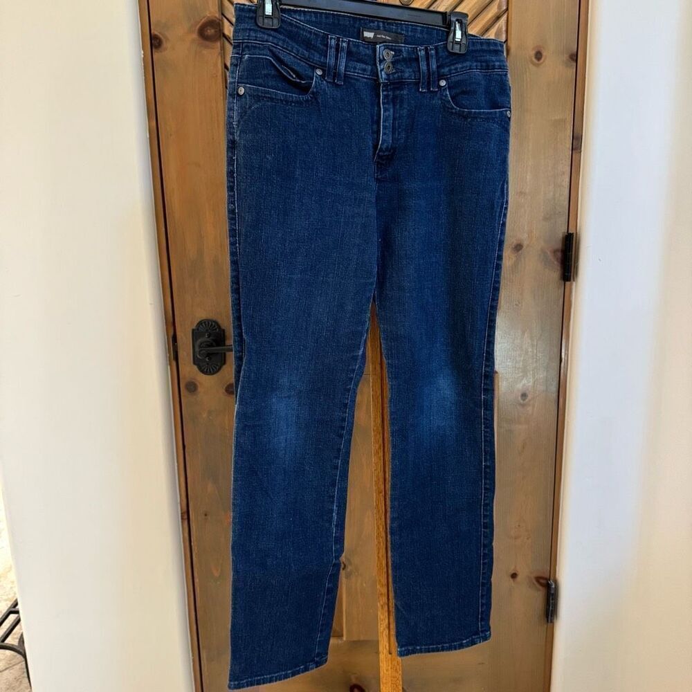 Levi’s (12M) Mid Rise Skinny Blue Jeans - Flap Back Pockets